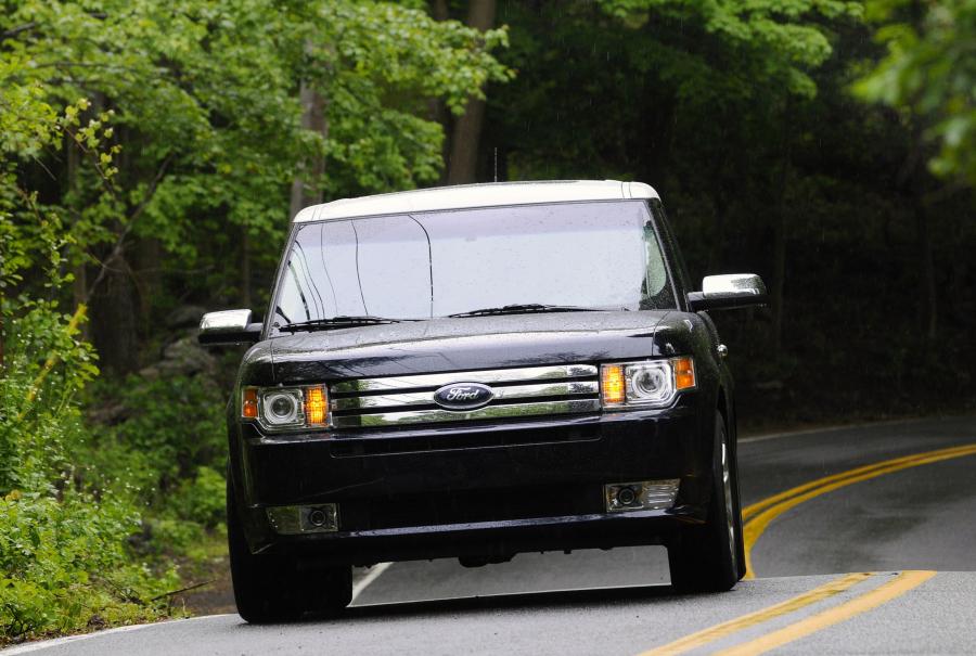  Ford Flex 2008 года  (фото 28 из 142)